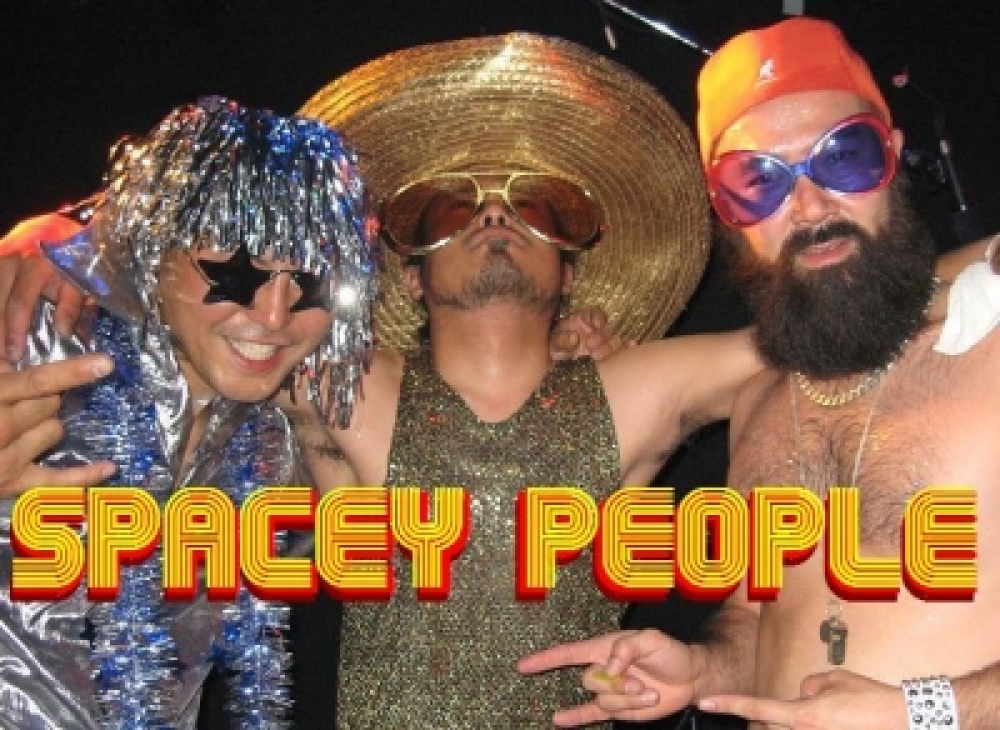 SPACEY PEOPLE