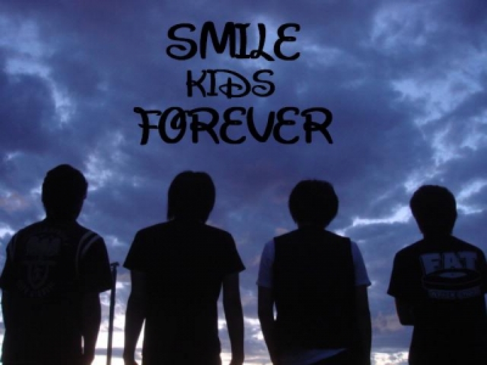 SMILE KIDS FOREVER