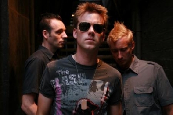 united「TOKYO MELODIC ATTACK!」 [DVD]｜CD・DVD 