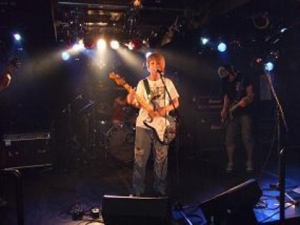 empty P☆CKET