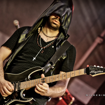 マルコ・アンジェロ (Marco Angelo - The Hooded Guitar)