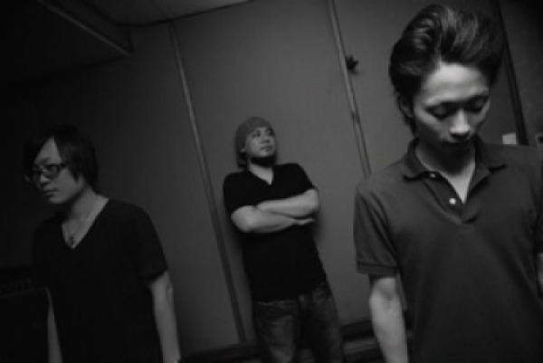 世界中 処理デキズ　CD 11/6(月)RAPCORE/MIXTURE/LOUD ROCK中古CD放出 : ディスク