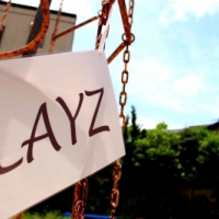 LAYZ